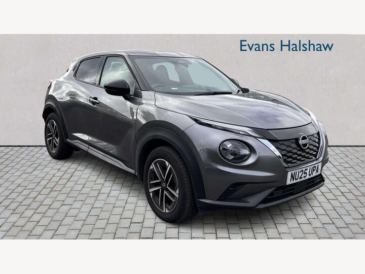 Nissan JUKE HATCHBACK 1.6 N-Connecta Auto Euro 6 5dr