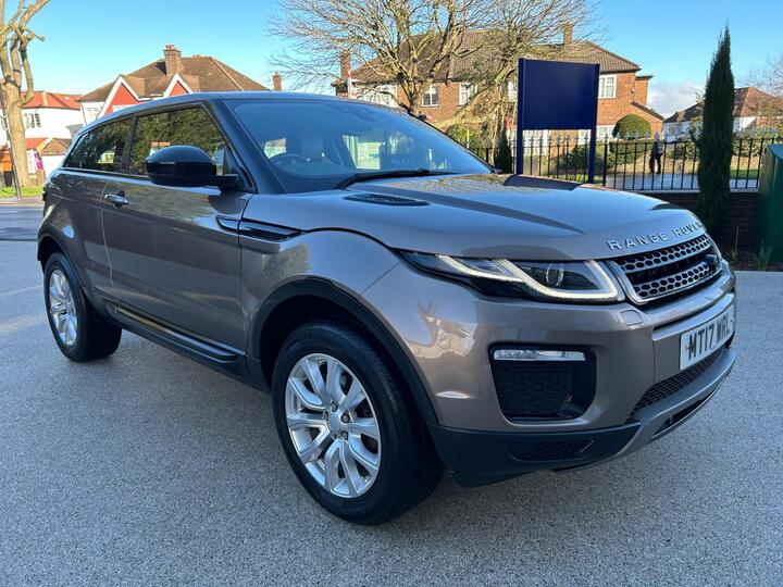 Land Rover Range Rover Evoque 2.0 ED4 SE Tech FWD Euro 6 (s/s) 3dr