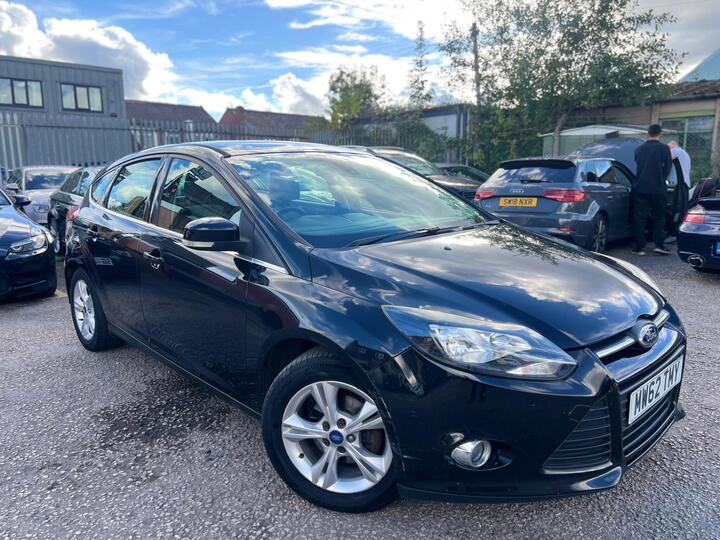 Ford Focus 1.6 TDCi Zetec Euro 5 (s/s) 5dr