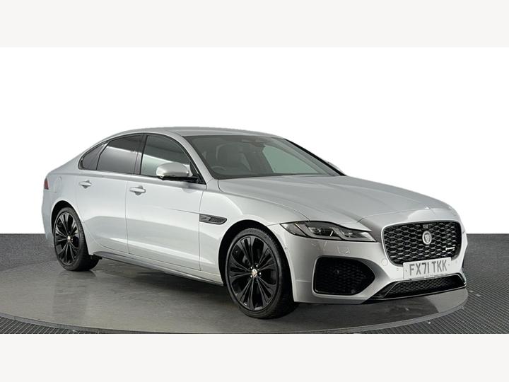 Jaguar XF 2.0 P250i R-Dynamic SE Auto Euro 6 (s/s) 4dr