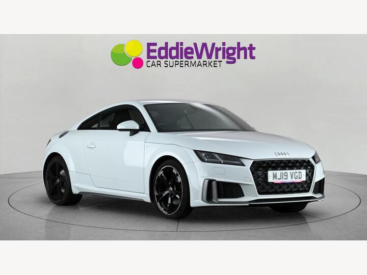 Audi Tt 2.0 TFSI 40 S Line S Tronic Euro 6 (s/s) 3dr