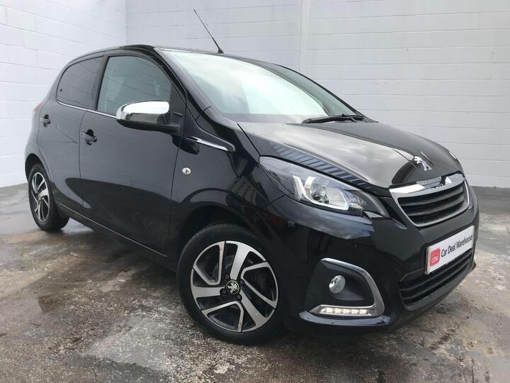 Peugeot 108 1.0 Active Top! Euro 6 (s/s) 5dr Peugeot 108 1.0 Active Top! Euro 6 (s/s) 5dr
