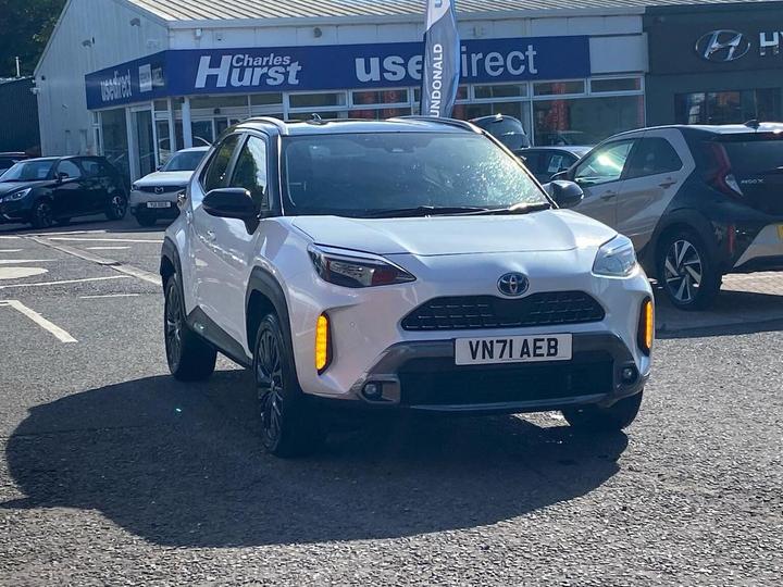Toyota YARIS CROSS 1.5 VVT-h Dynamic E-CVT Euro 6 (s/s) 5dr