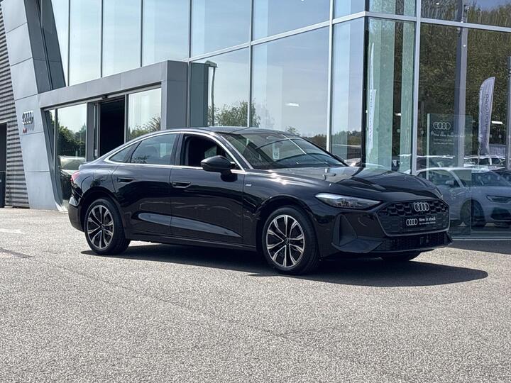 Audi A5 2.0 E-hybrid 25.9kWh Technik Saloon S Tronic Quattro Euro 6 (s/s) 5dr