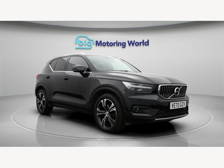 Volvo XC40 2.0 B4 MHEV Inscription Pro Auto Euro 6 (s/s) 5dr