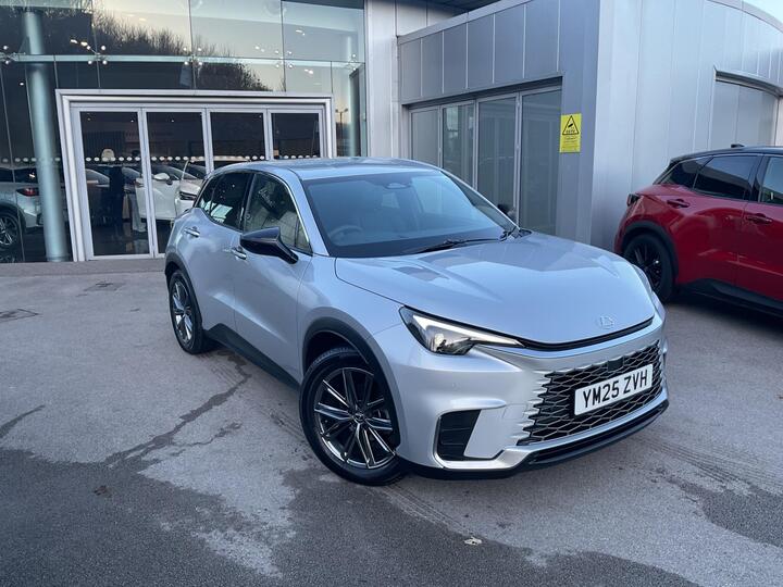 Lexus LBX 1.5 VVT-iE Premium Plus E-CVT Euro 6 (s/s) 5dr