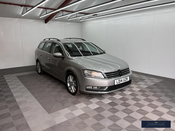 Volkswagen Passat 1.4 TSI BlueMotion Tech Executive Euro 5 (s/s) 5dr