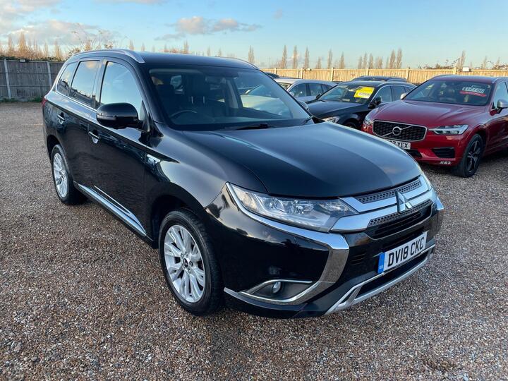 Mitsubishi Outlander 2.0h 12kWh 4h CVT 4WD Euro 6 (s/s) 5dr Mitsubishi Outlander 2.0h 12kWh 4h CVT 4WD Euro 6 (s/s) 5dr