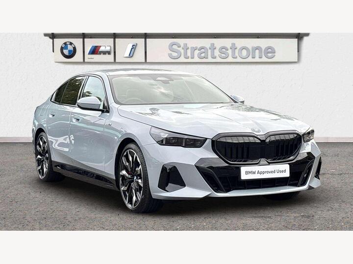 BMW 5 Series 3.0 550e 22.1kWh M Sport Pro Steptronic XDrive Euro 6 (s/s) 4dr