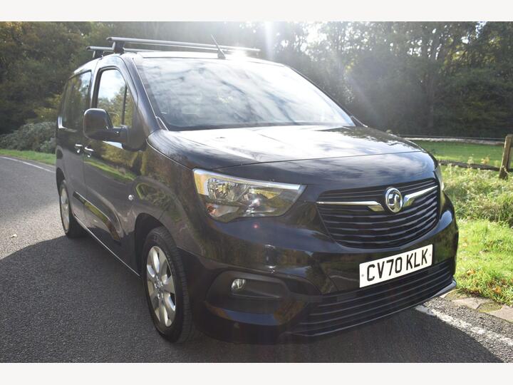 Vauxhall Combo Life 1.2 Turbo Energy Euro 6 (s/s) 5dr (7 Seat)