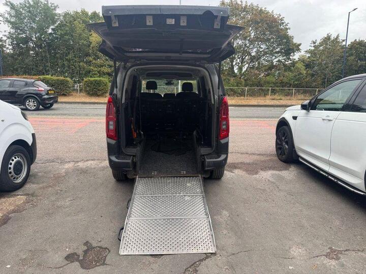 Citroen Berlingo 1.2 PureTech Feel XL MPV EAT Euro 6 (s/s) 5dr