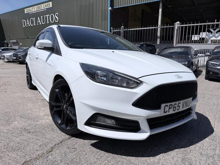 Ford Focus 2.0 TDCi ST-2 Euro 6 (s/s) 5dr