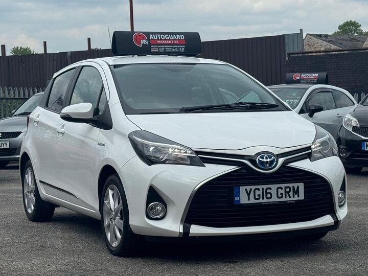 Toyota Yaris 1.5 VVT-h Sport E-CVT Euro 6 5dr