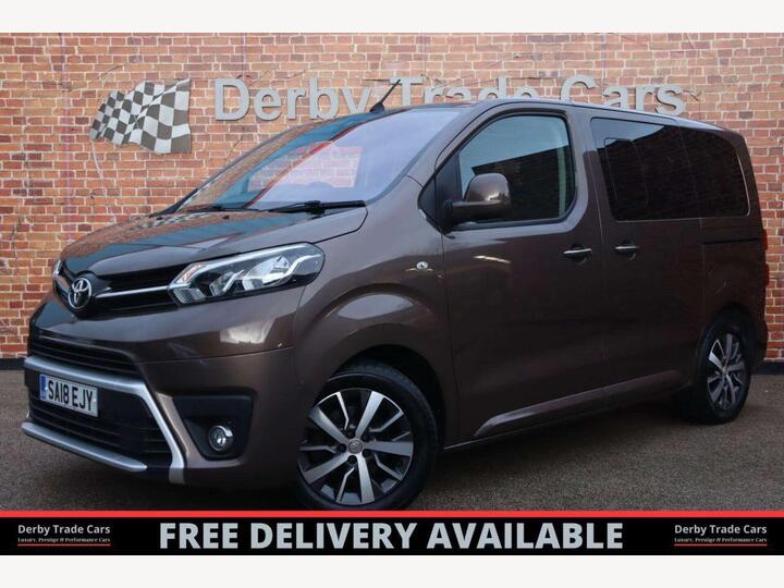 Toyota PROACE VERSO 2.0D Family Compact MPV SWB Euro 6 (s/s) 5dr (8 Seat)