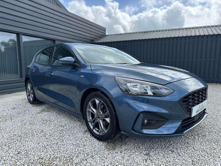 Ford Focus 1.0T EcoBoost ST-Line Euro 6 (s/s) 5dr