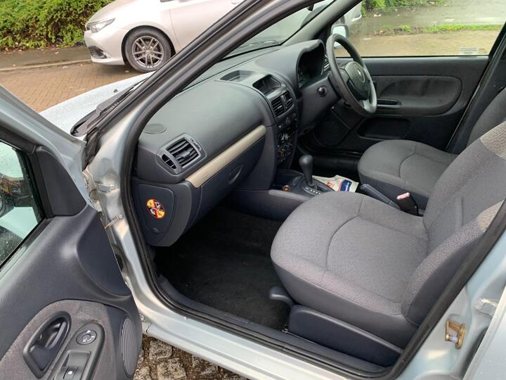 Renault Clio 1.4 16v Expression 5dr