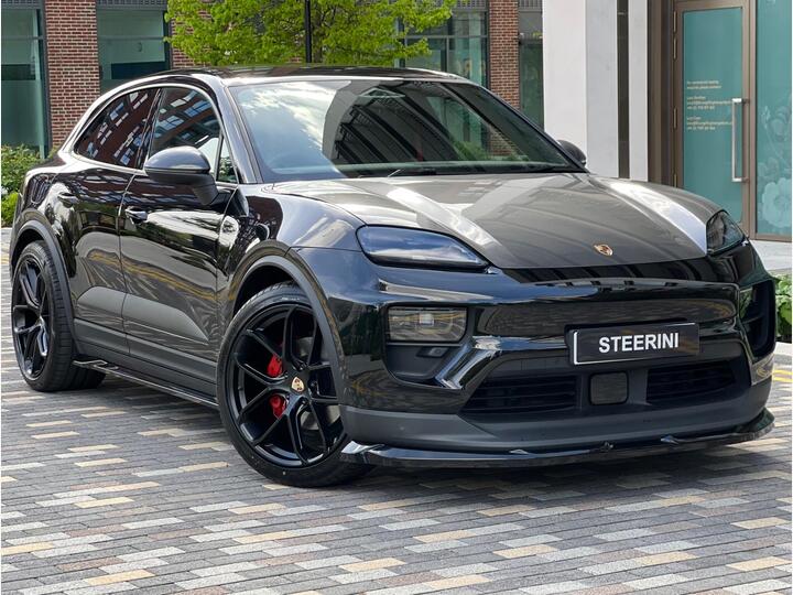Porsche Macan 100kWh 4 Auto 4WD 5dr Porsche Macan 100kWh 4 Auto 4WD 5dr