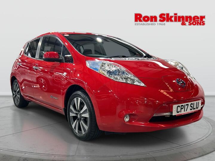 Nissan LEAF 30kWh Tekna Auto 5dr Nissan LEAF 30kWh Tekna Auto 5dr