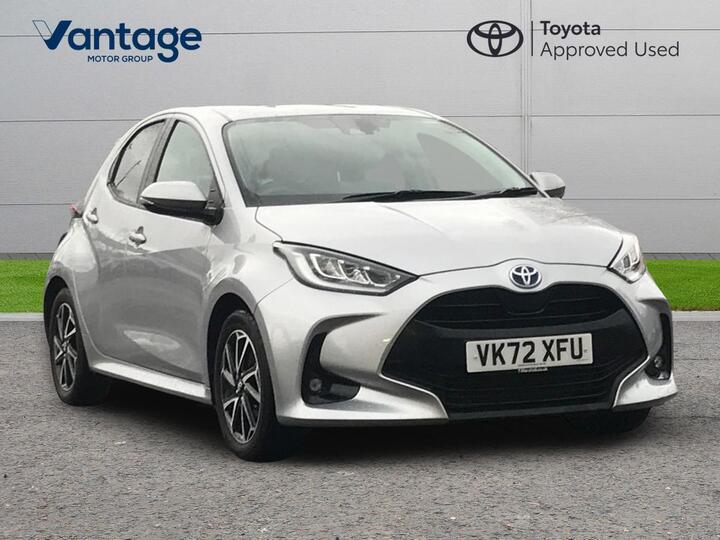 Toyota Yaris 1.5 VVT-h Design E-CVT Euro 6 (s/s) 5dr