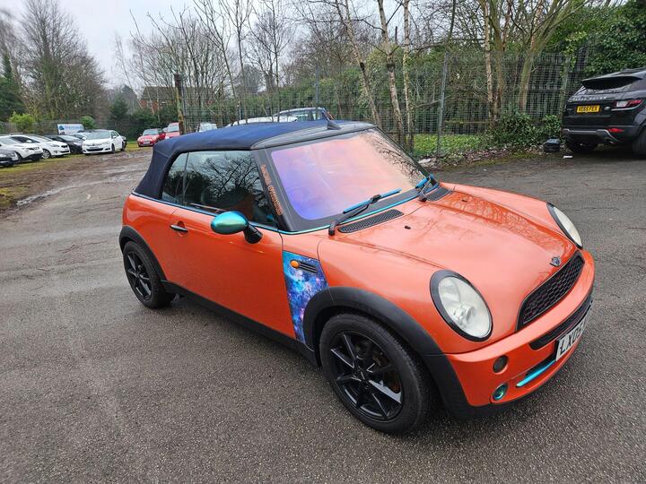 MINI Convertible 1.6 Cooper CVT Euro 3 2dr