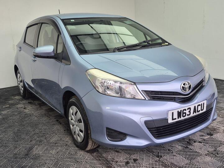 Toyota Yaris 1.33 Dual VVT-i Icon Multidrive S Euro 5 5dr