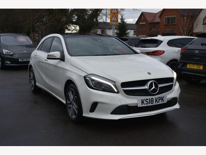 Mercedes-Benz A-CLASS 2.1 A200d Sport Edition Plus 7G-DCT Euro 6 (s/s) 5dr