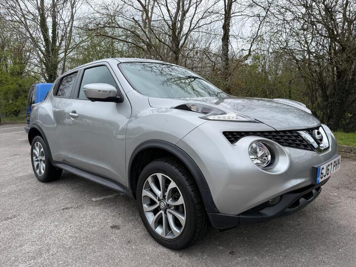 Nissan Juke 1.6 Tekna XTRON Euro 6 5dr Nissan Juke 1.6 Tekna XTRON Euro 6 5dr
