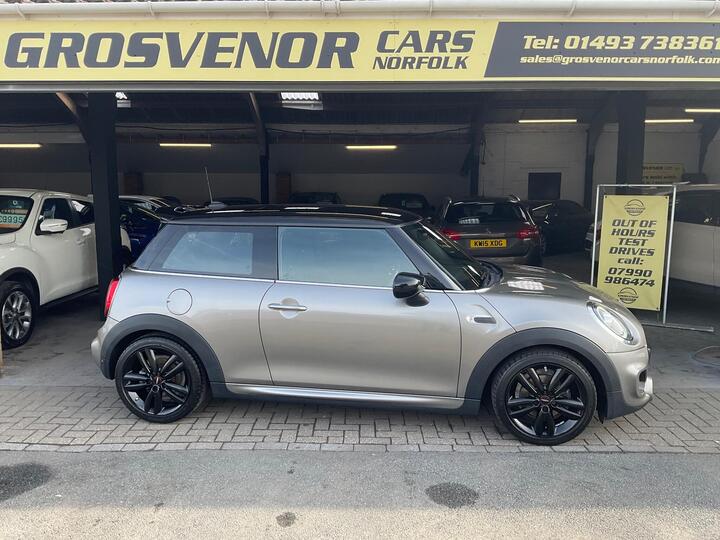MINI Hatch 1.5 Cooper Sport Steptronic Euro 6 (s/s) 3dr