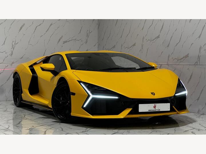 Lamborghini Revuelto 6.5 V12 HPEV 3.8kWh AMT 4WD Euro 6 2dr