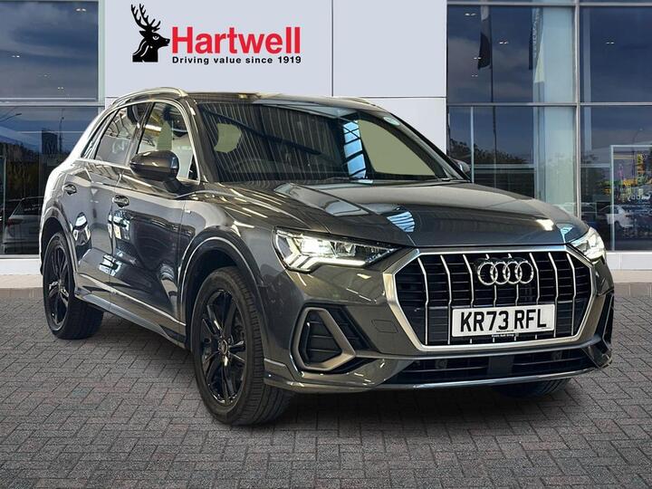 Audi Q3 1.5 TFSI CoD 35 S Line S Tronic Euro 6 (s/s) 5dr