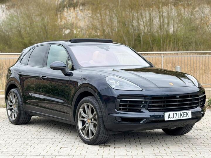 Porsche CAYENNE 3.0T V6 TiptronicS 4WD Euro 6 (s/s) 5dr Porsche CAYENNE 3.0T V6 TiptronicS 4WD Euro 6 (s/s) 5dr