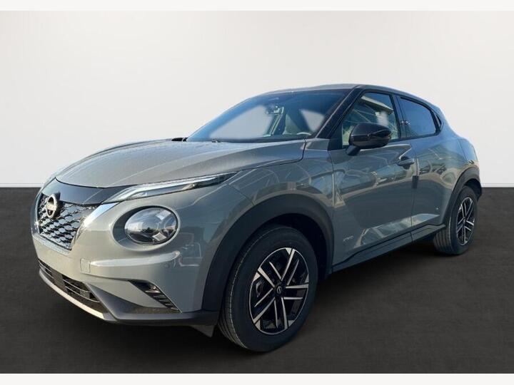 Nissan Juke 1.6 N-Connecta Auto Euro 6 5dr