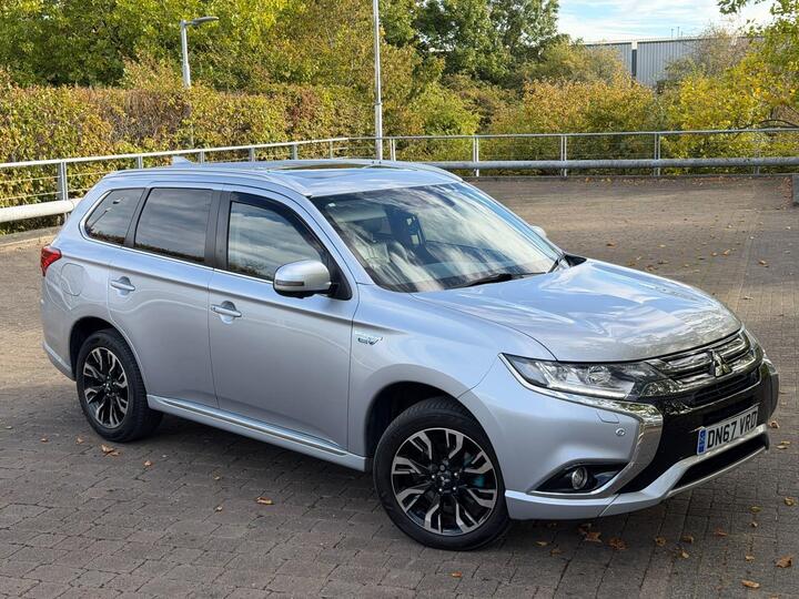 Mitsubishi Outlander 2.0h 12kWh 4hs CVT 4WD Euro 6 (s/s) 5dr