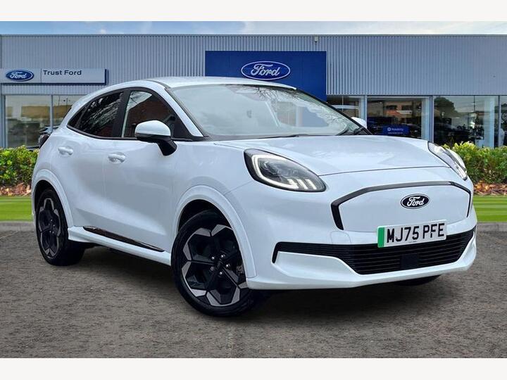 Ford Puma Standard Range 43kWh Premium Auto 5dr