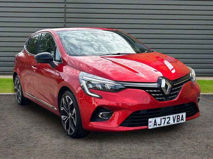 Renault Clio 1.6 E-TECH Techno Auto Euro 6 (s/s) 5dr Renault Clio 1.6 E-TECH Techno Auto Euro 6 (s/s) 5dr
