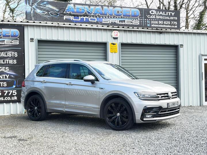 Volkswagen Tiguan 2.0 TDI R-Line 4Motion Euro 6 (s/s) 5dr Volkswagen Tiguan 2.0 TDI R-Line 4Motion Euro 6 (s/s) 5dr