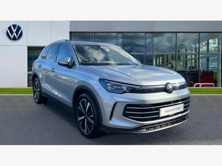 Volkswagen Tiguan 1.5 ETSI MHEV Elegance DSG Euro 6 (s/s) 5dr