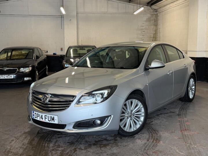 Vauxhall Insignia 2.0 CDTi EcoFLEX Design Euro 5 (s/s) 5dr Vauxhall Insignia 2.0 CDTi EcoFLEX Design Euro 5 (s/s) 5dr