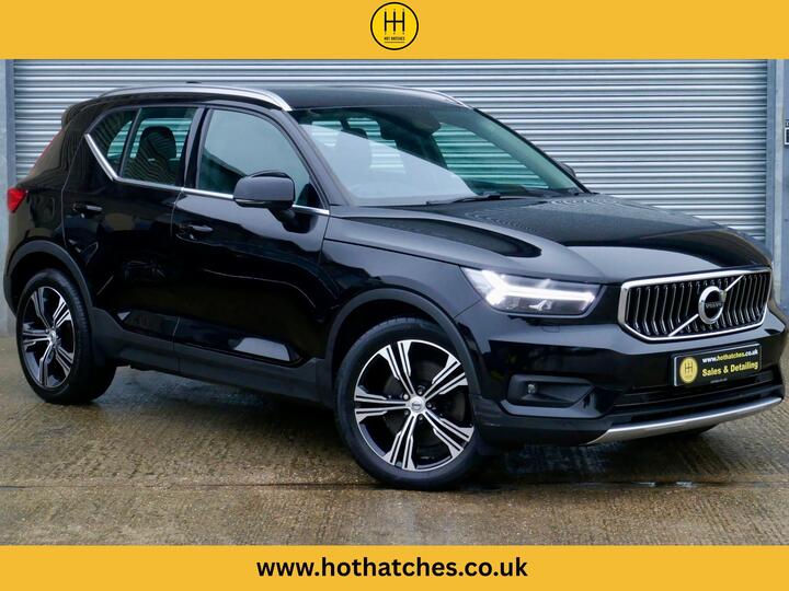 Volvo XC40 1.5h T5 Twin Engine Recharge 10.7kWh Inscription Pro Auto Euro 6 (s/s) 5dr
