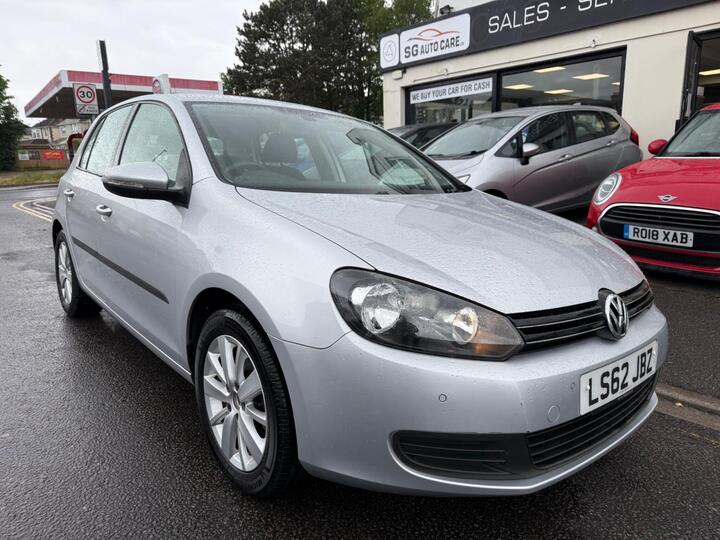 Volkswagen Golf 1.6 TDI Match DSG Euro 5 5dr