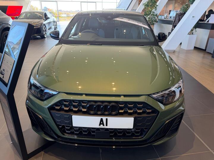 Audi A1 1.0 TFSI 30 Black Edition Sportback S Tronic Euro 6 (s/s) 5dr