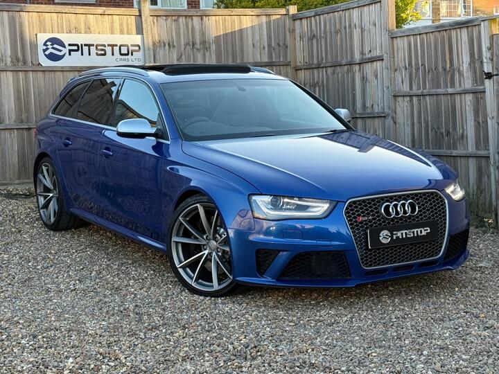 Audi RS4 Avant 4.2 FSI V8 S Tronic Quattro Euro 5 5dr