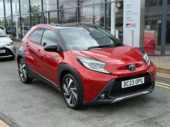 Toyota Aygo X 1.0 VVT-i Exclusive Euro 6 (s/s) 5dr Toyota Aygo X 1.0 VVT-i Exclusive Euro 6 (s/s) 5dr