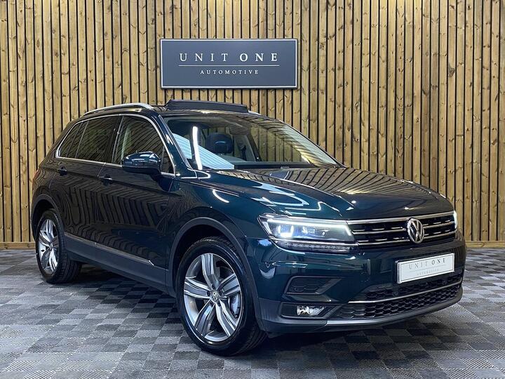 Volkswagen Tiguan 2.0 TSI SEL DSG 4Motion Euro 6 (s/s) 5dr Volkswagen Tiguan 2.0 TSI SEL DSG 4Motion Euro 6 (s/s) 5dr