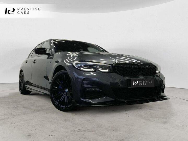 BMW 3 SERIES 2.0 330e 12kWh M Sport Auto Euro 6 (s/s) 4dr BMW 3 SERIES 2.0 330e 12kWh M Sport Auto Euro 6 (s/s) 4dr