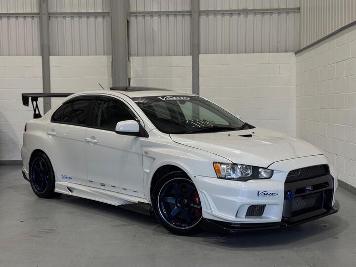 Mitsubishi Lancer 2.0T EVO X GSR FQ-330 SST 4WD Euro 4 4dr Mitsubishi Lancer 2.0T EVO X GSR FQ-330 SST 4WD Euro 4 4dr