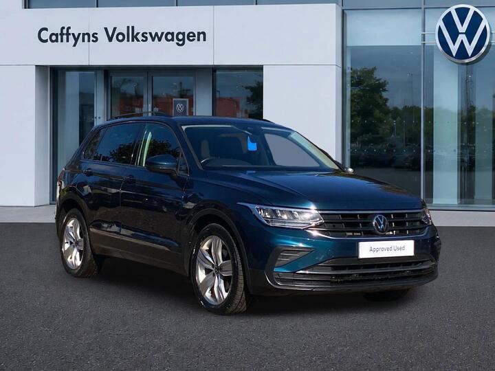 Volkswagen Tiguan 1.5 TSI Life Euro 6 (s/s) 5dr