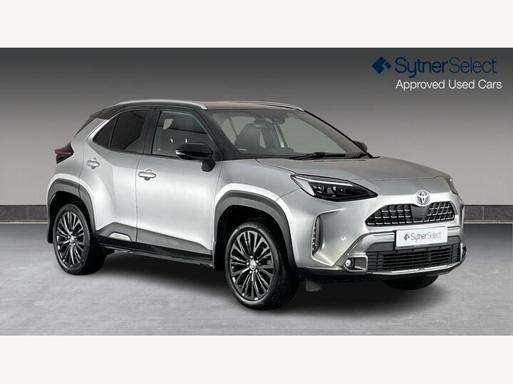 Toyota YARIS CROSS 1.5 VVT-h Dynamic E-CVT AWD Euro 6 (s/s) 5dr Toyota YARIS CROSS 1.5 VVT-h Dynamic E-CVT AWD Euro 6 (s/s) 5dr