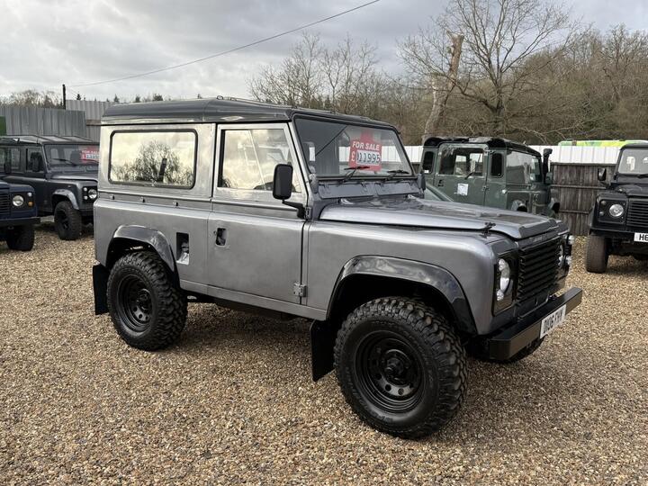 Land Rover DEFENDER 90 2.5 TD Station Wagon