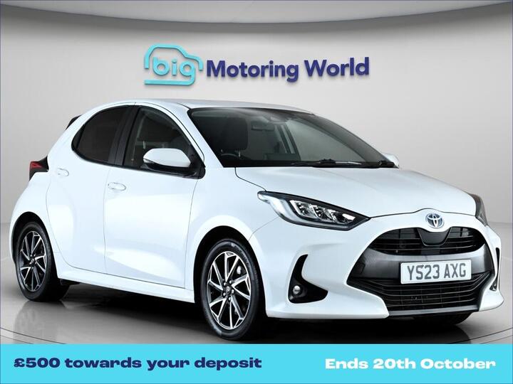 Toyota Yaris 1.5 VVT-h Design E-CVT Euro 6 (s/s) 5dr